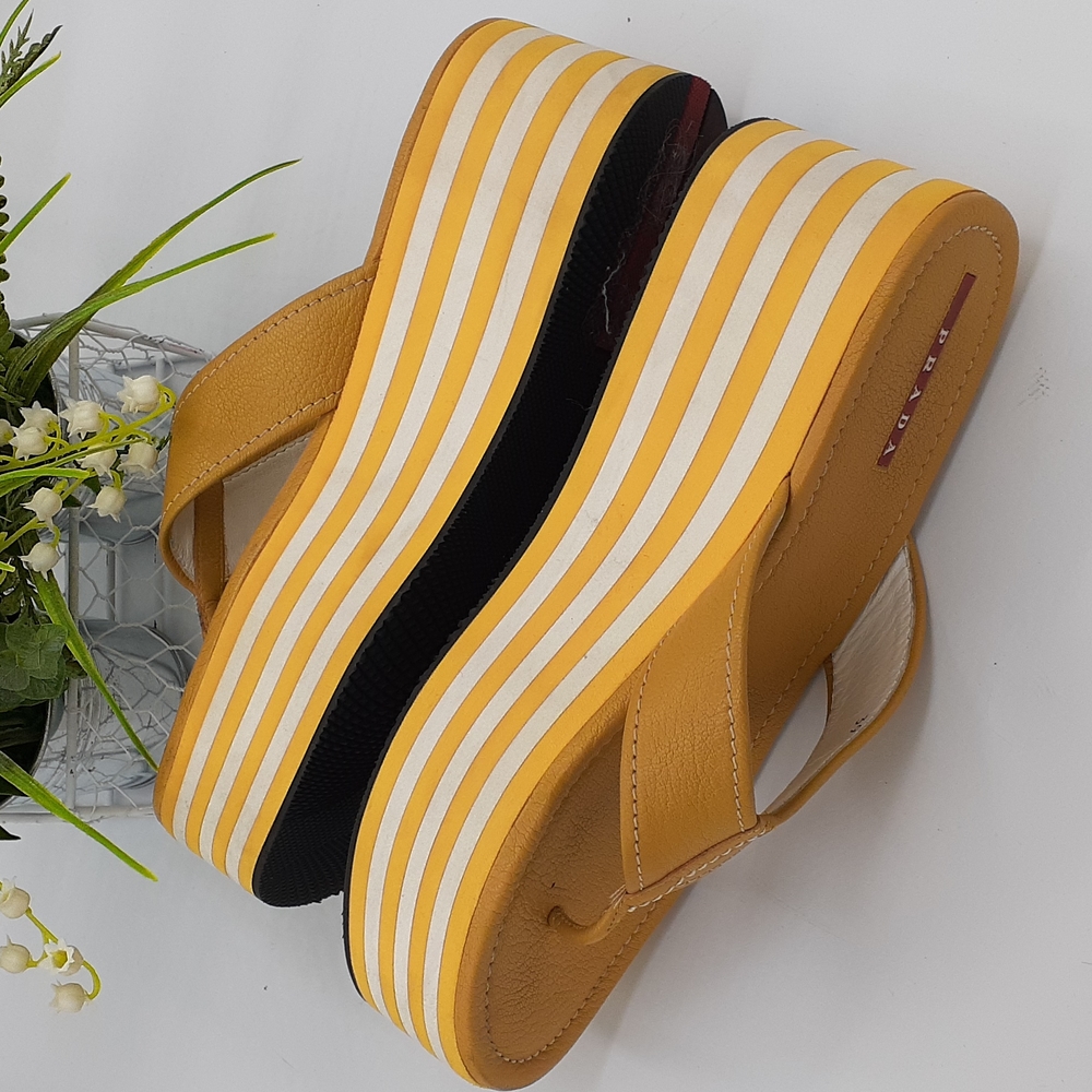Prada vintage 2000s yellow and white platform flip flops size 39 US size 9 - Picture 10 of 13